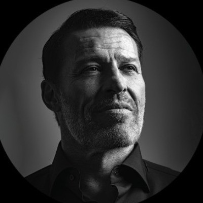 Person Tony Robbins